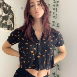 Black and Orange Vans Crop-Top
